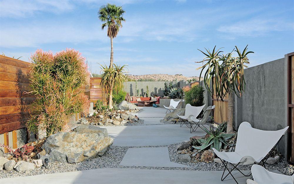 Hotel Lautner Desert Hot Springs Exterior photo